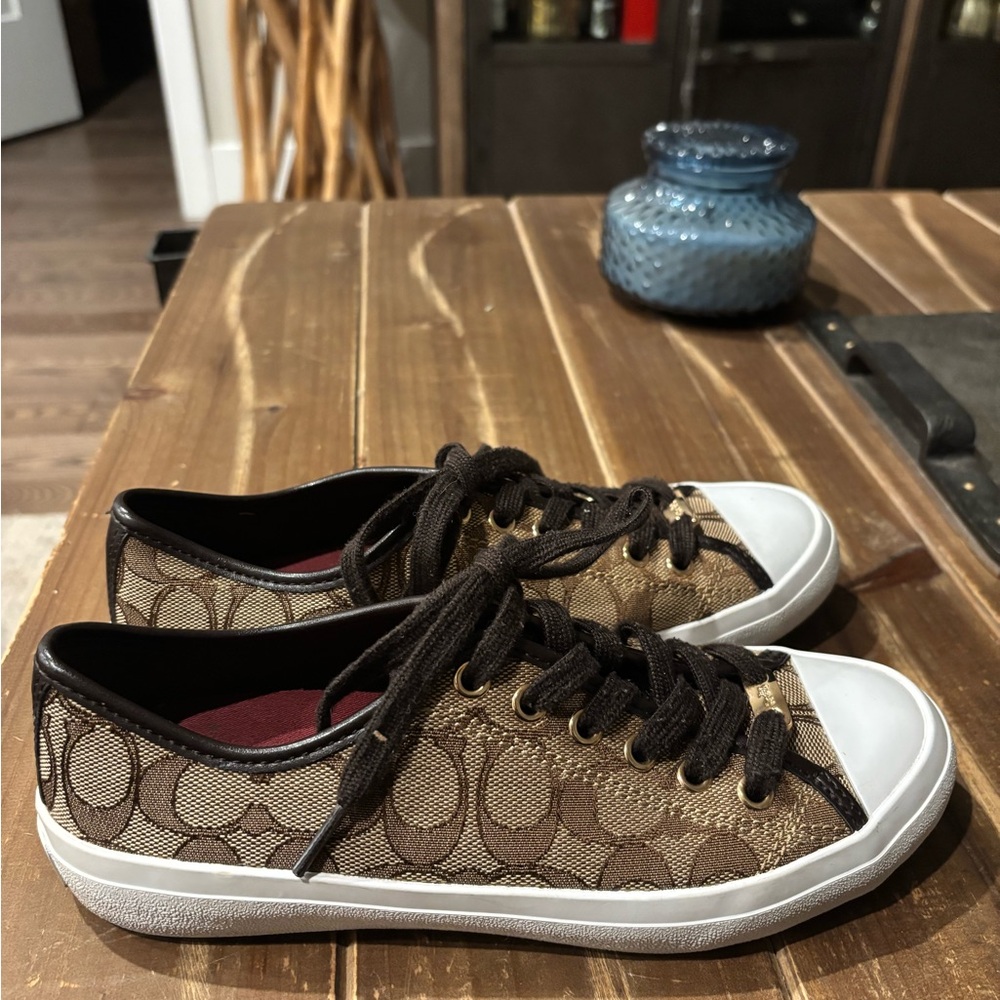 Coach Black and Brown Sneakers with Signature Logo - Picture 4 of 6